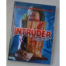 变太杀人魔 Intruder 稀缺欧美经典重口味恐怖CULT片 中文字幕